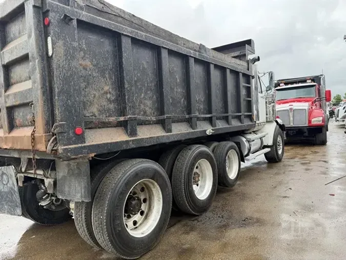2004 WESTERN STAR 4900FA25385661798b8a6f8c88440d7fb6363e