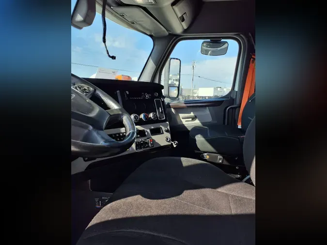 2020 FREIGHTLINER NEW CASCADIA PX12664