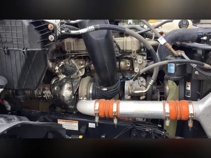 2023 Freightliner Cascadia 126