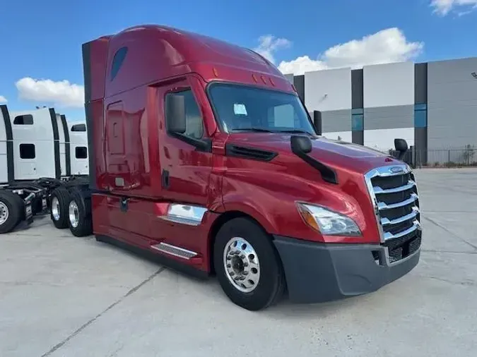 2021 Freightliner Cascadia
