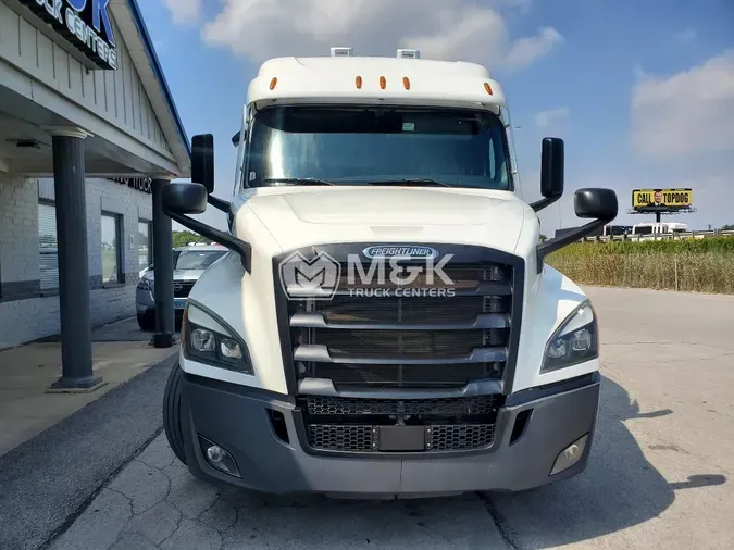 2022 FREIGHTLINER Cascadia 126