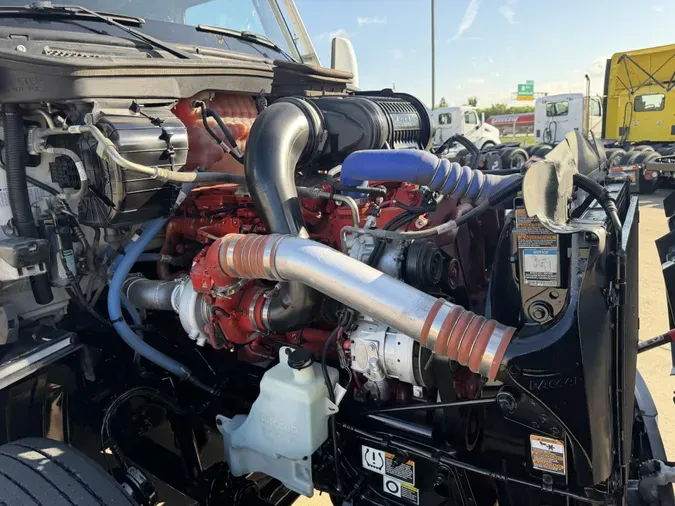 2022 Peterbilt 579253e56a122ce1169b469a25fe301bc3f