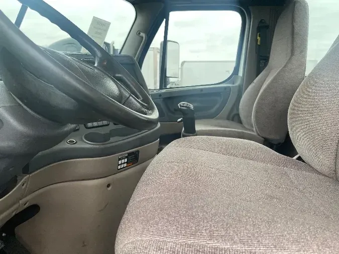 2018 Freightliner X12564ST