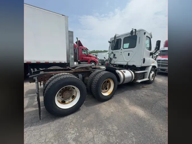 2018 FREIGHTLINER CASCADIA 113254247805c13134daeeb883b94176c54