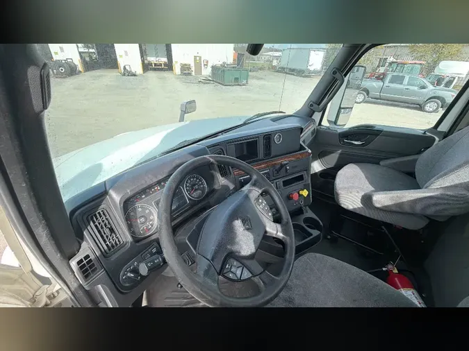 2020 International LT
