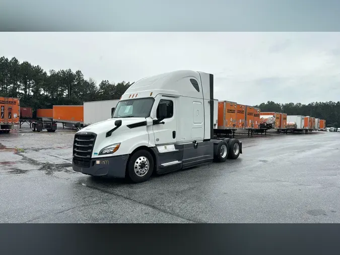 2021 Freightliner Cascadia