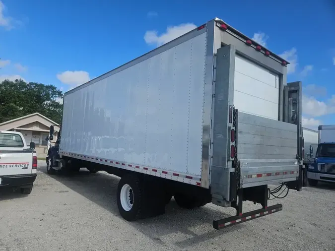 2019 FREIGHTLINER M2 106