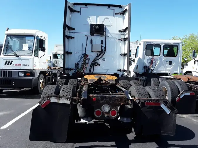 2018 FREIGHTLINER CASCADIA 125