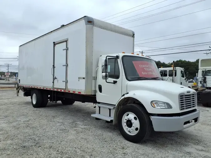2018 FREIGHTLINER M2 106