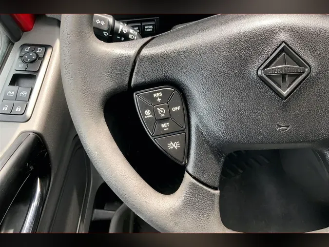 2023 INT LT625 6X4