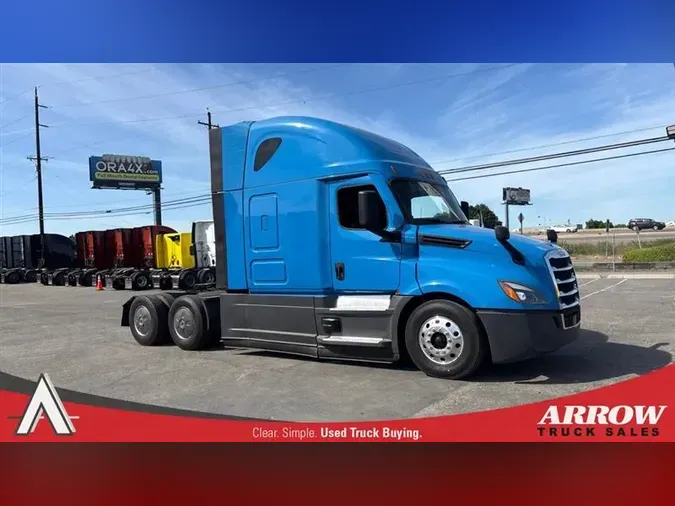 2022 FREIGHTLINER CA126