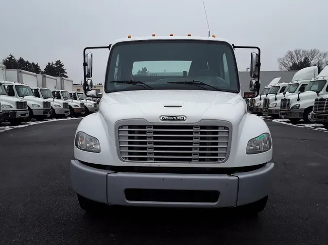 2016 FREIGHTLINER/MERCEDES M2 106