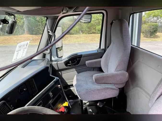 2021 INT LT625 6x4