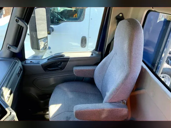 2021 INT LT625 6x425529e5a718271940235d9d379109489