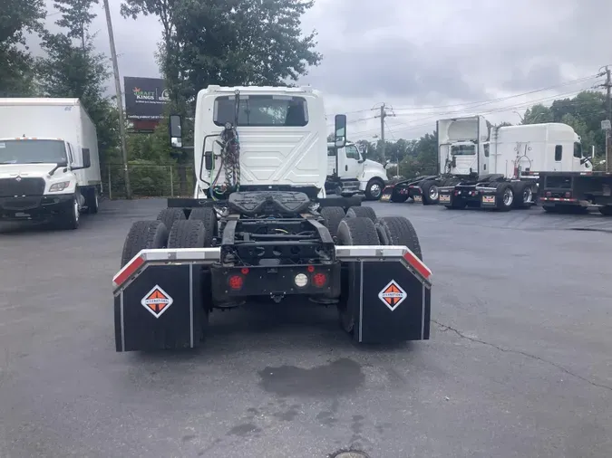 2022 International LT625