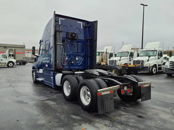 2020 FREIGHTLINER/MERCEDES NEW CASCADIA PX12664