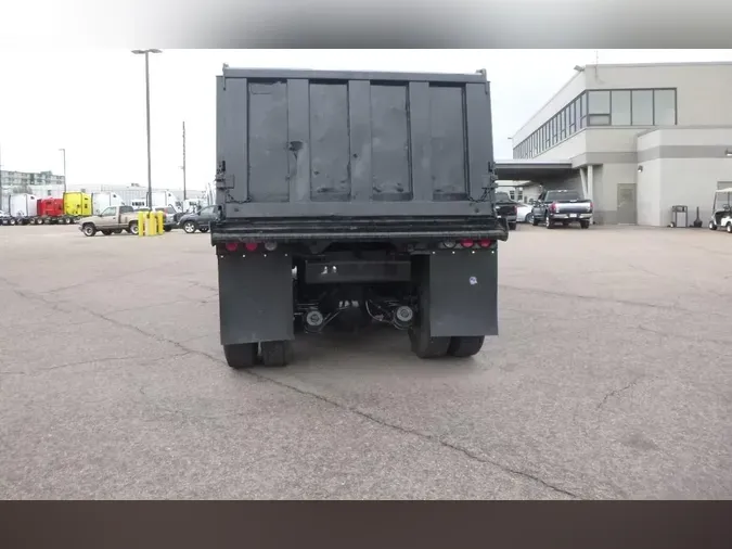 2022 Peterbilt 5672559e866f329a8adf0f93852af859e89