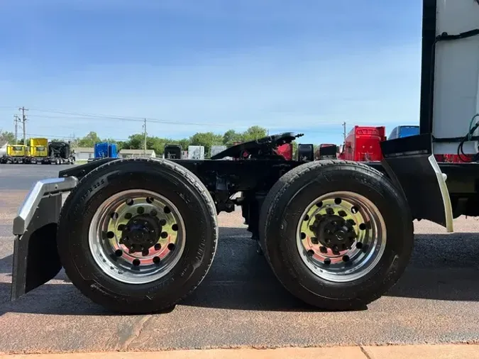 2023 MACK AN64T