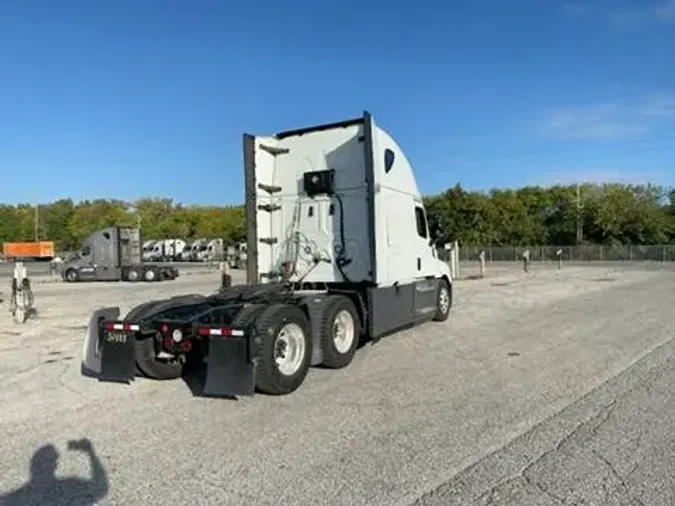 2020 Freightliner Cascadia