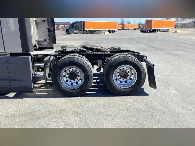 2024 Freightliner Cascadia 126