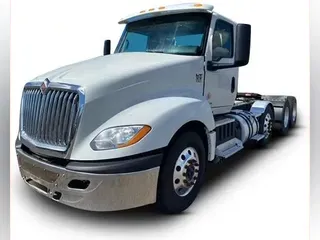 2019 International LT625