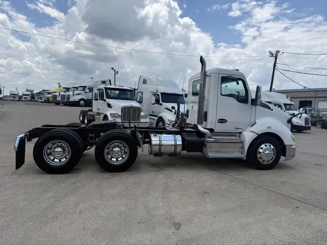 2021 Kenworth T680256382482d72dc6d4591063018d0afe4