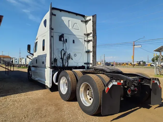 2021 FREIGHTLINER NEW CASCADIA PX12664