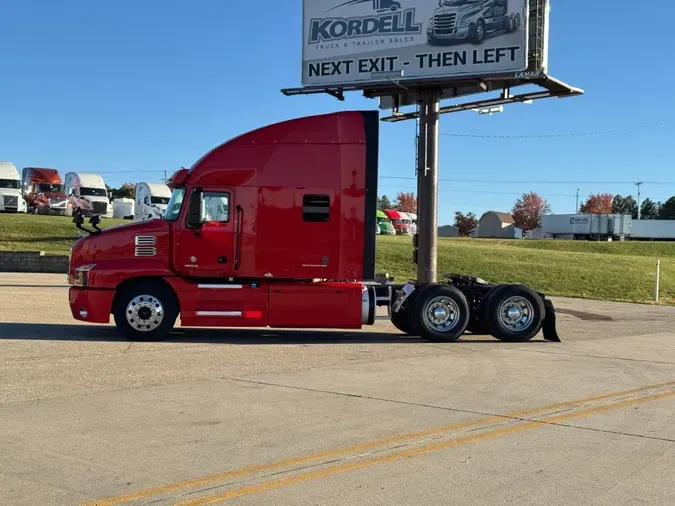 2019 MACK ANTHEM25669128fbe142ffc23917b1955d9467