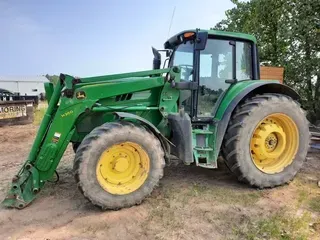 2013 John Deere 6140M