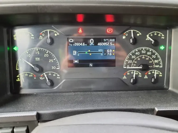 2019 VOLVO VNL64T-7602576584b55735097bedde5e6852603b9