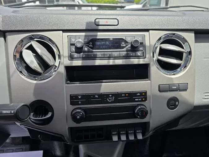 2025 Ford F-750
