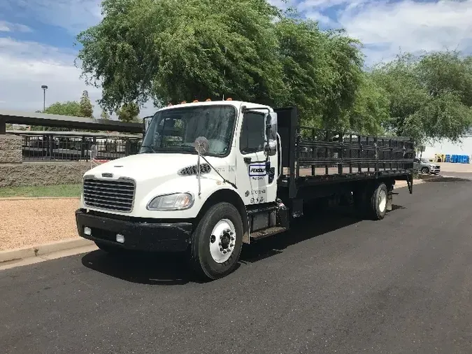 2017 FREIGHTLINER M2