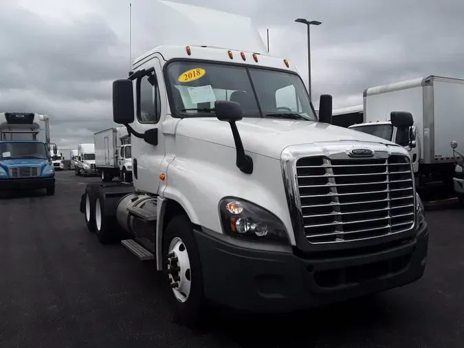 2018 FREIGHTLINER/MERCEDES CASCADIA 125