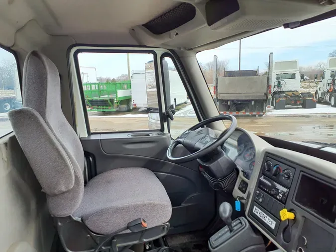 2017 NAVISTAR INTERNATIONAL 4300