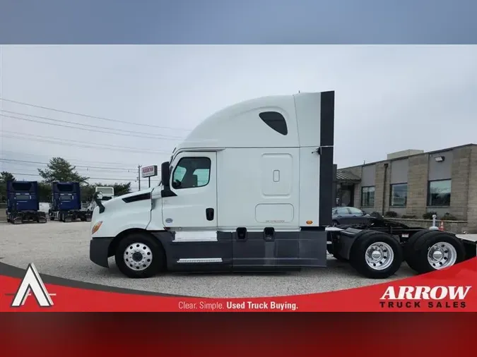 2020 FREIGHTLINER CA126