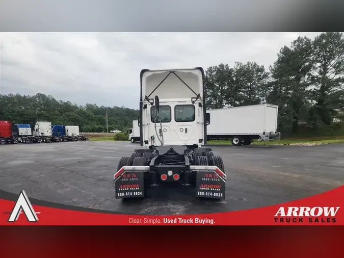 2020 FREIGHTLINER CASCADIA