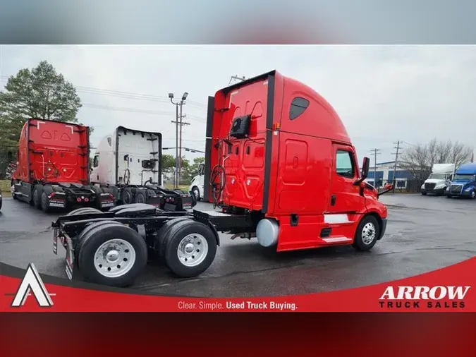 2022 FREIGHTLINER CA126