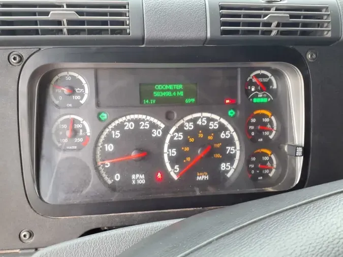 2020 FREIGHTLINER/MERCEDES CASCADIA 125