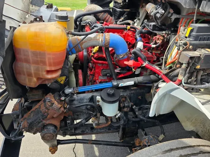 2019 NAVISTAR INTERNATIONAL MV607 (4X2)