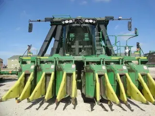 2012 John Deere 7760