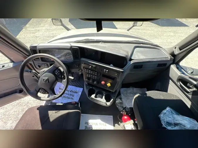 2022 International LT25b26953ad7dc17efdb08db63354a942
