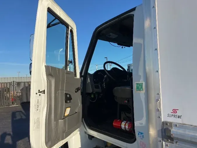 2019 International 4300