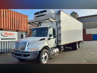 2020 NAVISTAR INTERNATIONAL MV607 (4X2)
