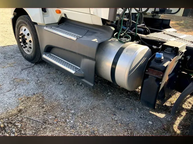 2021 INT LT625 6x425bac7e27ee9d90b0d66501e849e078e