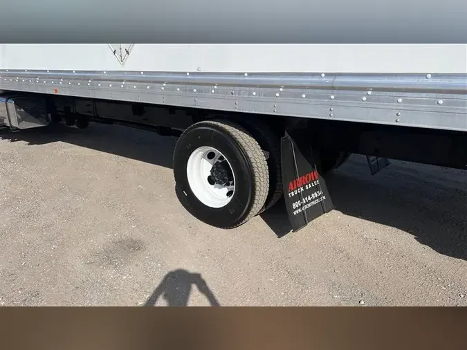 2018 HINO 268