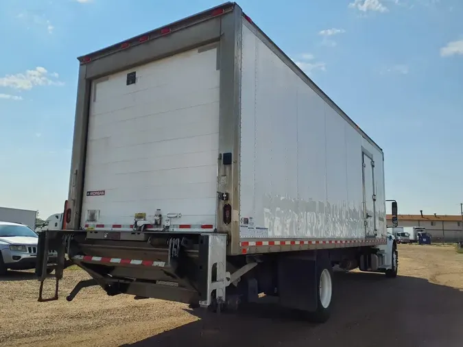 2019 FREIGHTLINER M2 106