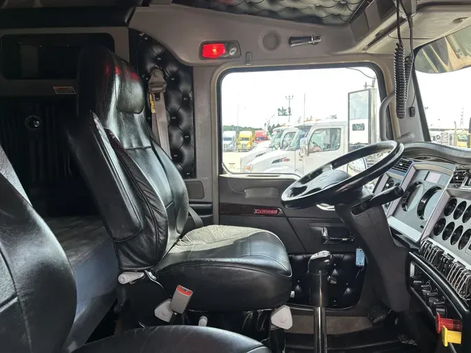 2016 Kenworth W900