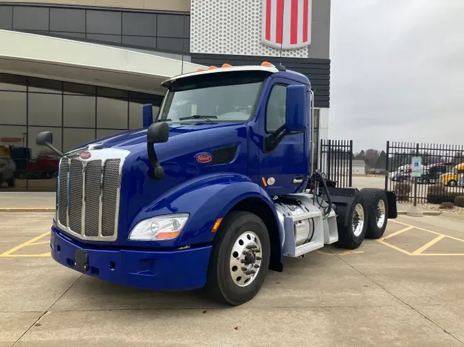 2022 Peterbilt 579