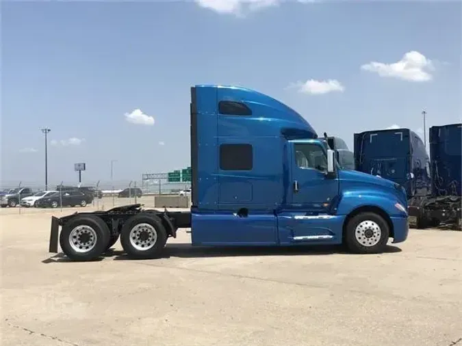 2022 INTERNATIONAL LT