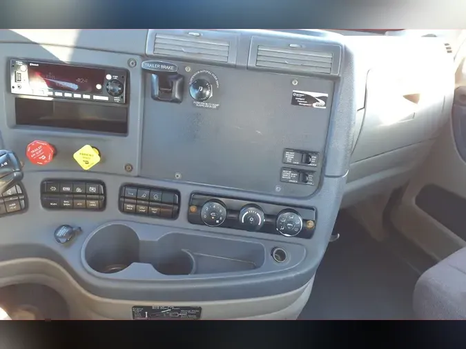 2019 FREIGHTLINER/MERCEDES CASCADIA 12525ce2d59bd0c7016c8fb7b22868186d9